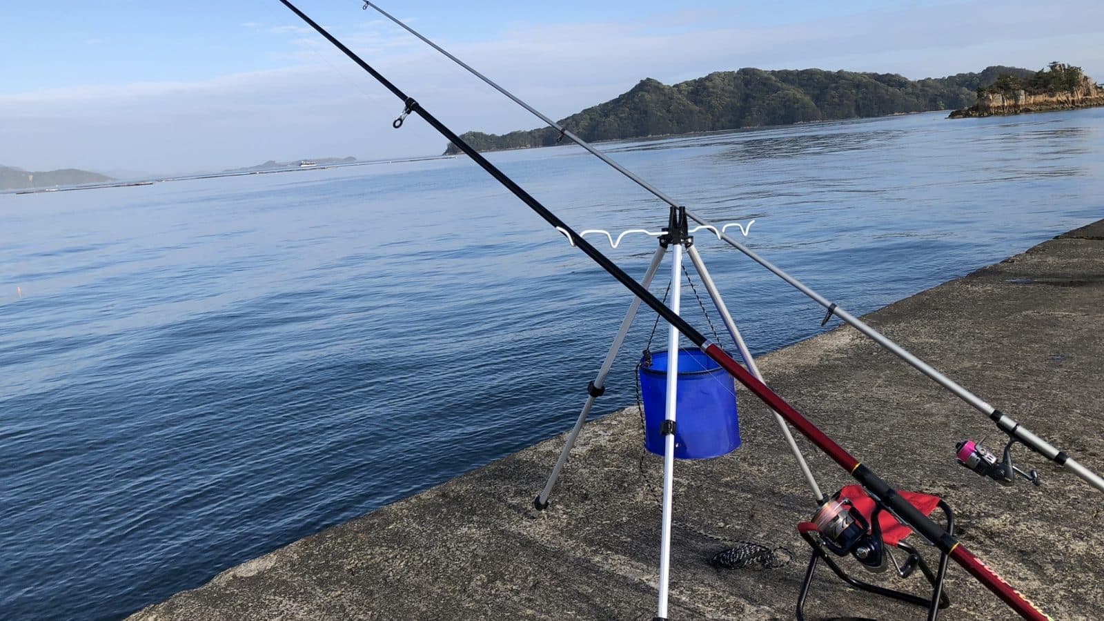 ちょい投げ・投げ釣りをしている様子