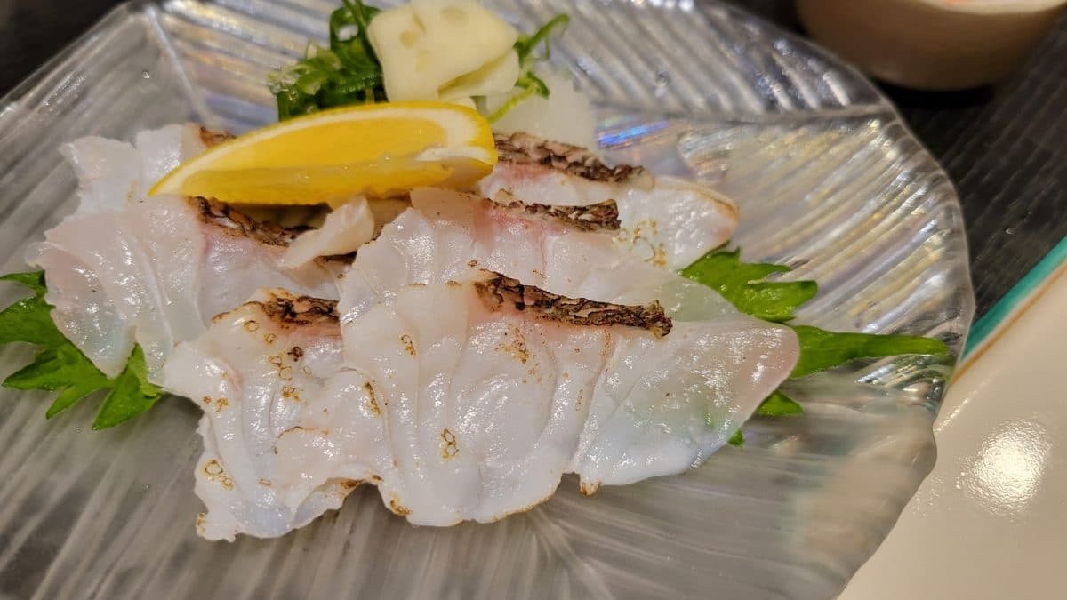 炙り刺身(焼き霜造り)