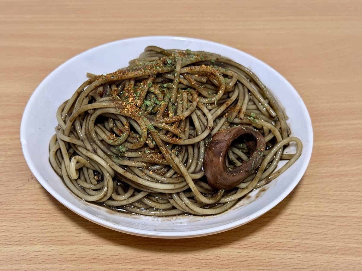 イカ墨パスタ