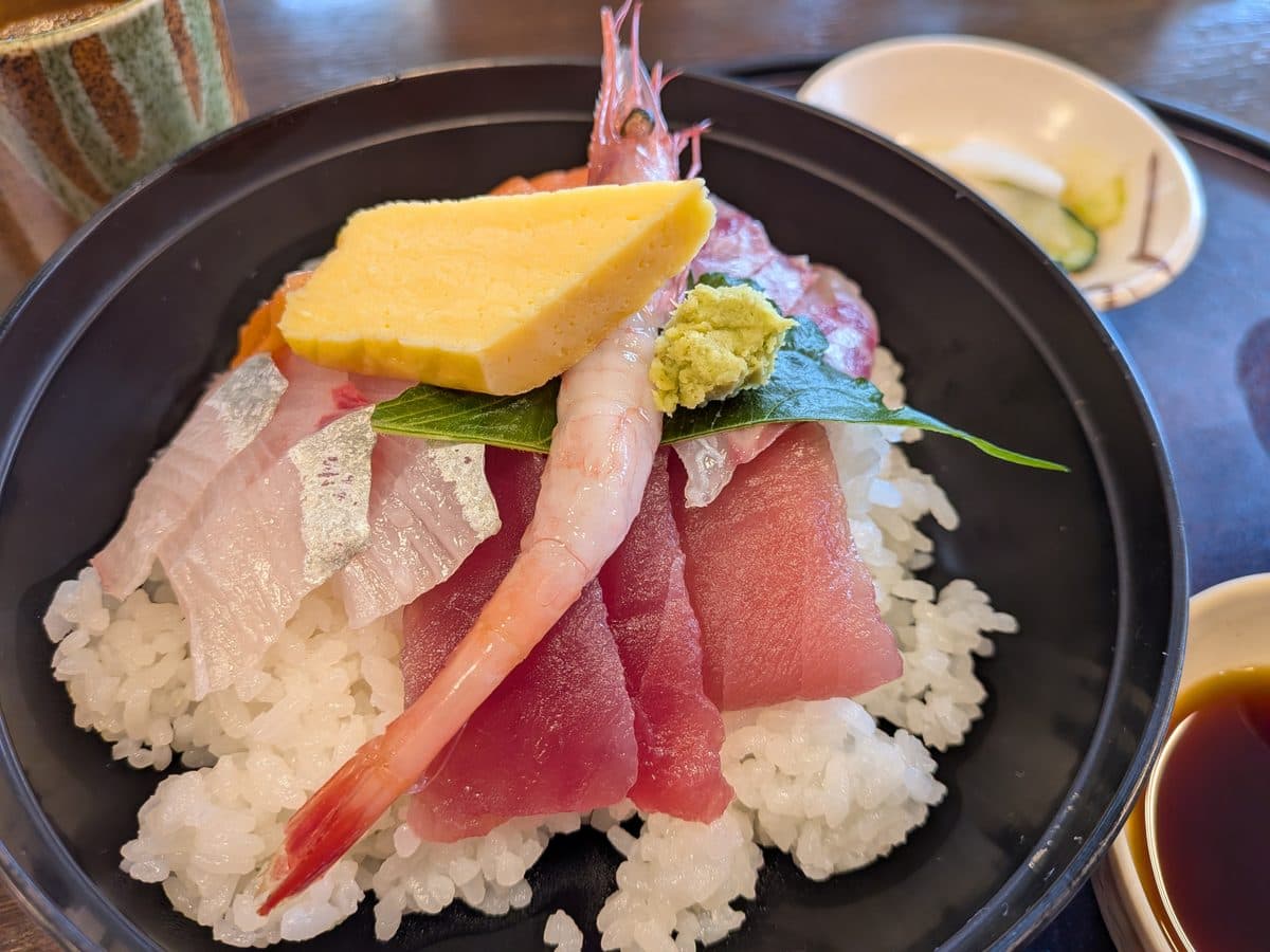 海鮮丼