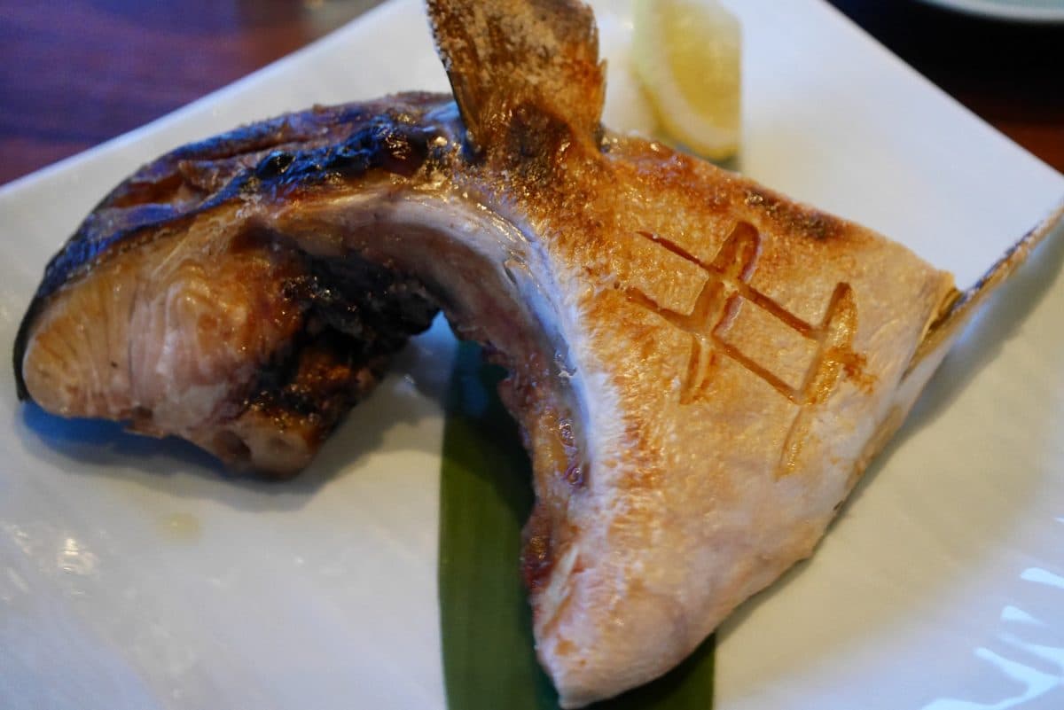 カマの塩焼き